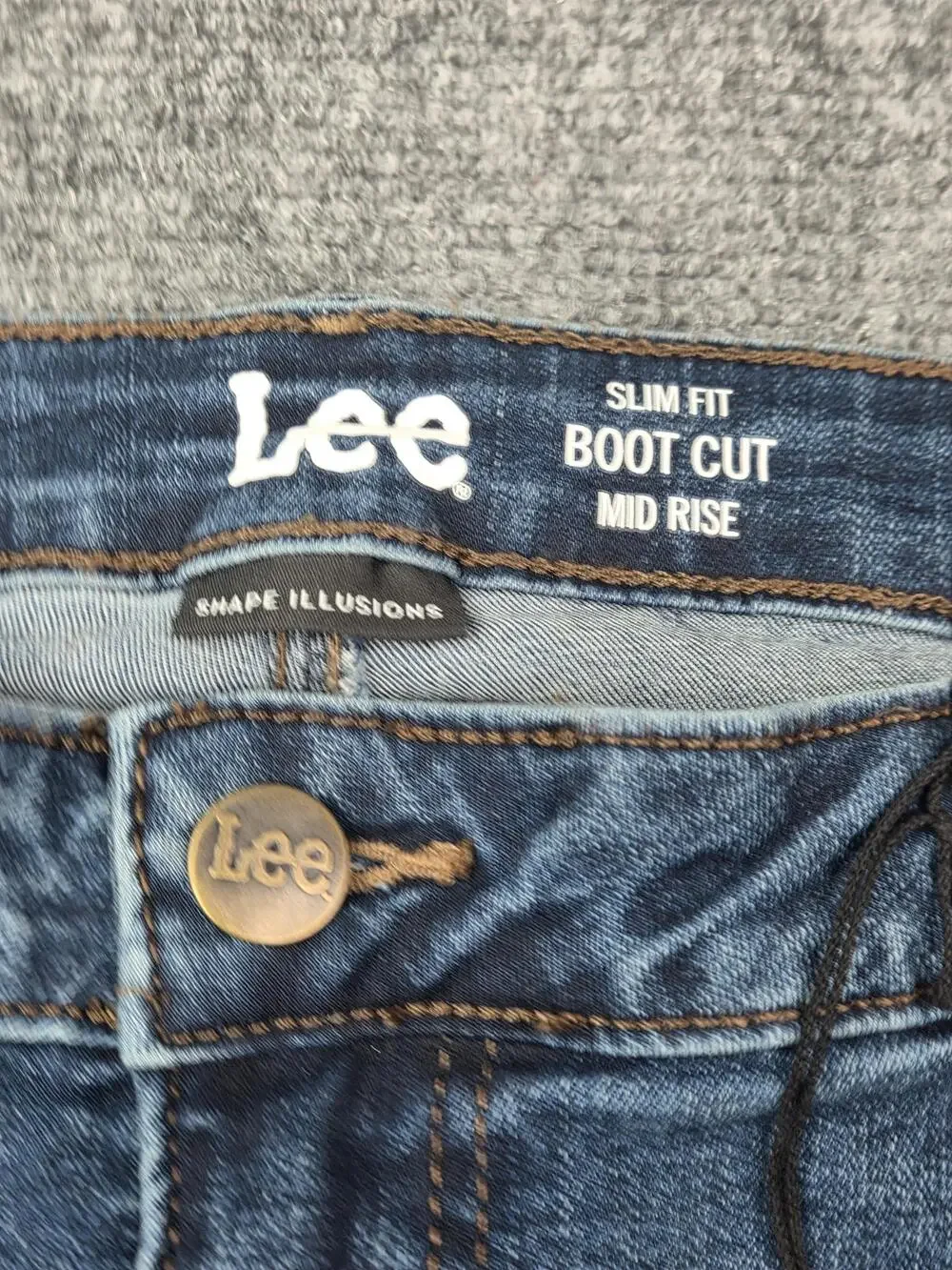 Lee Jeans Womens 16P Blue Bootcut Mid Rise Slim Fit Shape Illusions Stretch